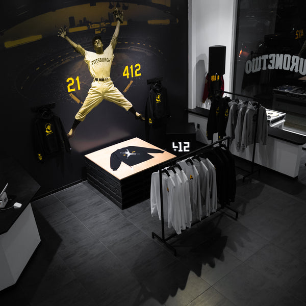 412® x Roberto Clemente™ Signature Hoodie – Shop 412